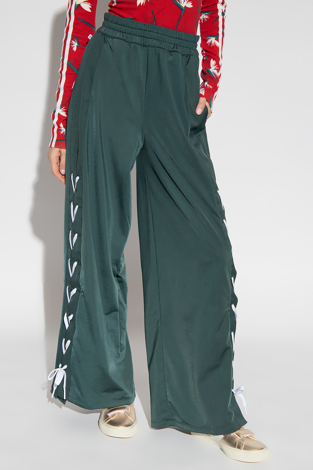 ◆国内発送◆関税送料込◆adidas◆Sportswear Future wide pants Men's Sportswear Future Icons Logo Pants Blue adidas in